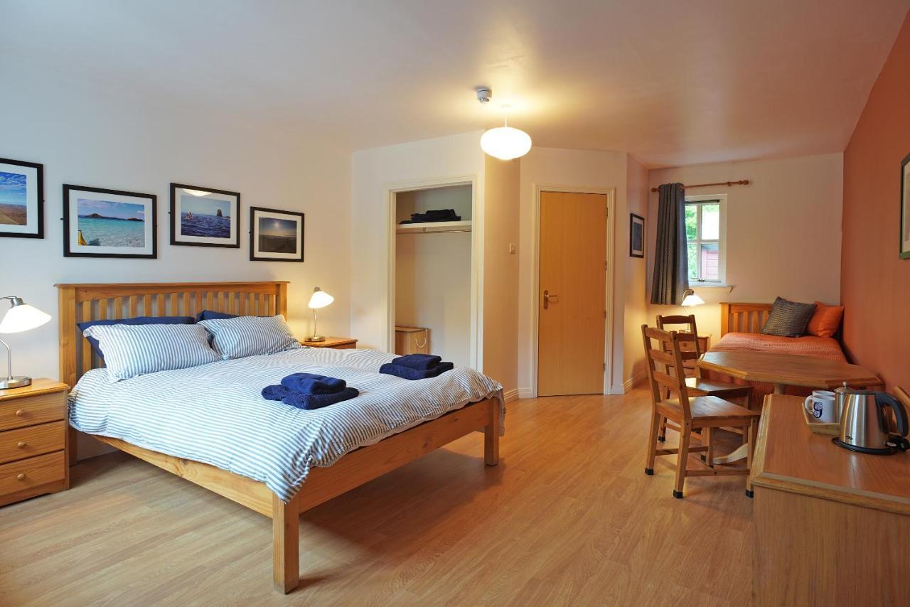 Lochailort Glenuig Inn מראה חיצוני תמונה