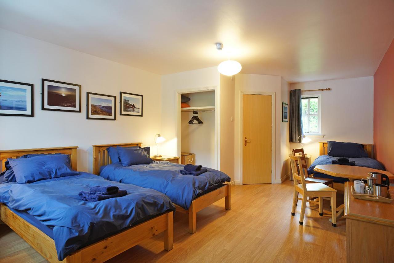 Lochailort Glenuig Inn מראה חיצוני תמונה